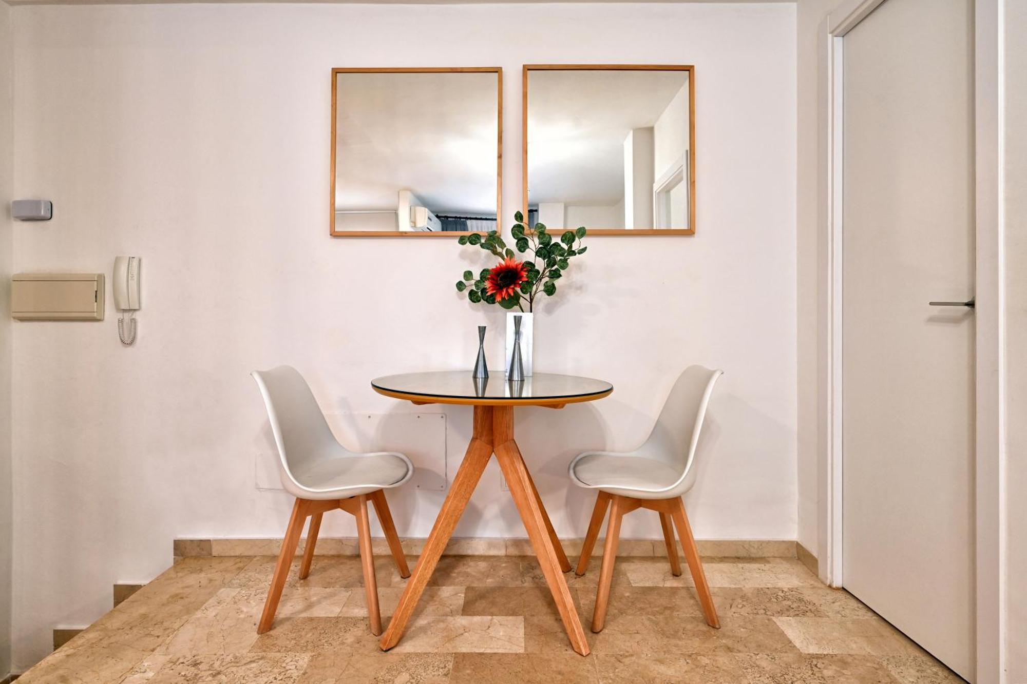 Love Rent4 Malaga Rafa 外观 照片